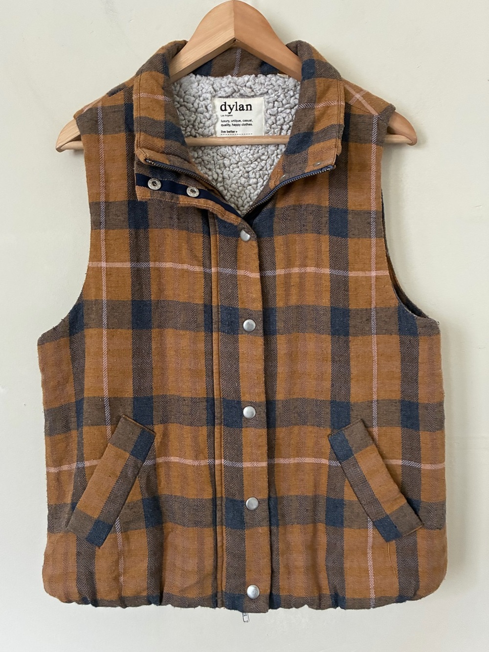 Dylan by True Grit Plaid Sherpa Lined Puffer Vest Brown Navy Linen Blend M Fall
